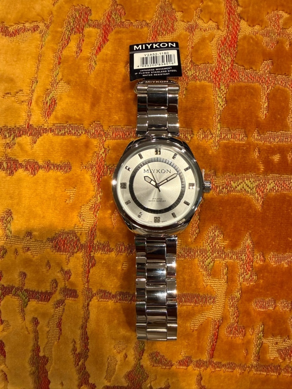 Miykon Men's Silver Stainless Steel Quartz Watch - Water-Resistant, Analog